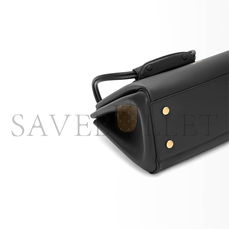 LOEWE MEDIUM MADRID BAG IN SUPPLE CALFSKIN AANBAB1X01-1100 (28.5*23*11cm) LOEWE MEDIUM MADRID BAG IN SUPPLE CALFSKIN AANBAB1X01-1100 (28.5*23*11cm)